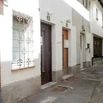 Arto Castle View Apartment